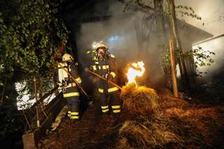 Brand nach Blitzschlag in landwirtschaftliches Anwesen blitzschlag-stmartin_133.jpg