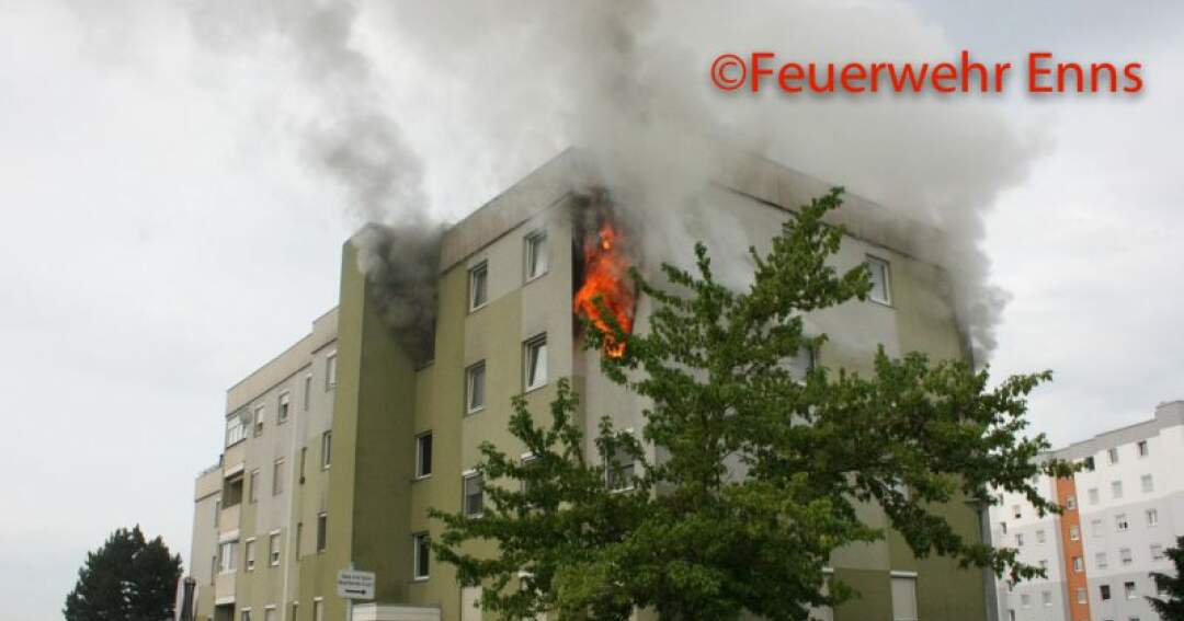 Titelbild: Wohnungsbrand in Asten