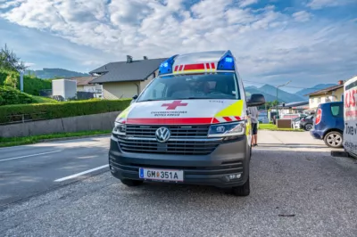 Auffahrunfall in Steinfelden fordert eine verletzte Person DSC-9345.jpg
