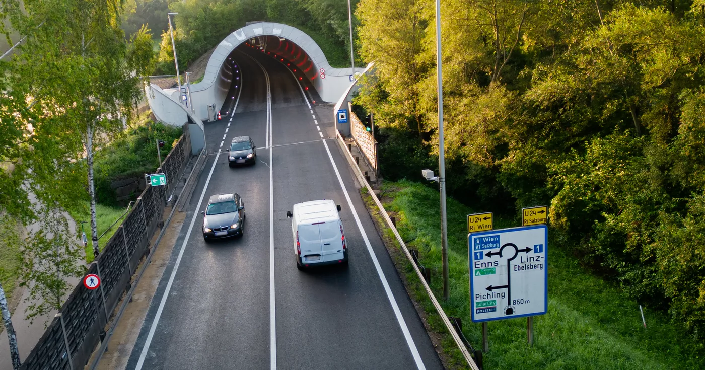Titelbild: Erfolgreicher Abschluss der Sanierungsarbeiten am Mona-Lisa-Tunnel in Linz