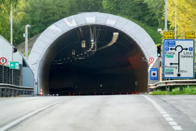 Erfolgreicher Abschluss der Sanierungsarbeiten am Mona-Lisa-Tunnel in Linz FOKE-2023090206593766-010.jpg