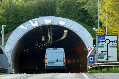 Erfolgreicher Abschluss der Sanierungsarbeiten am Mona-Lisa-Tunnel in Linz FOKE-2023090207013781-025.jpg