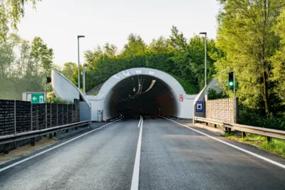 Erfolgreicher Abschluss der Sanierungsarbeiten am Mona-Lisa-Tunnel in Linz FOKE-2023090207153807-051.jpg