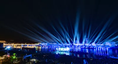 Klangwolke begeistert Massen: Über 100.000 Besucher erleben magisches Spektakel im Linzer Donaupark FOKE-2023090920444423-068-Verbessert-RR.jpg