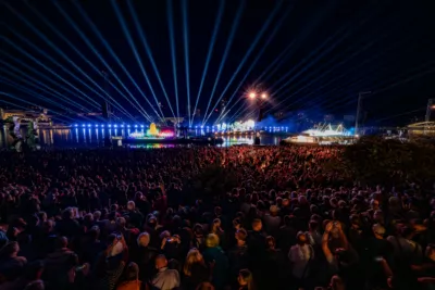Klangwolke begeistert Massen: Über 100.000 Besucher erleben magisches Spektakel im Linzer Donaupark FOKE-2023090921264477-122-Verbessert-RR.jpg