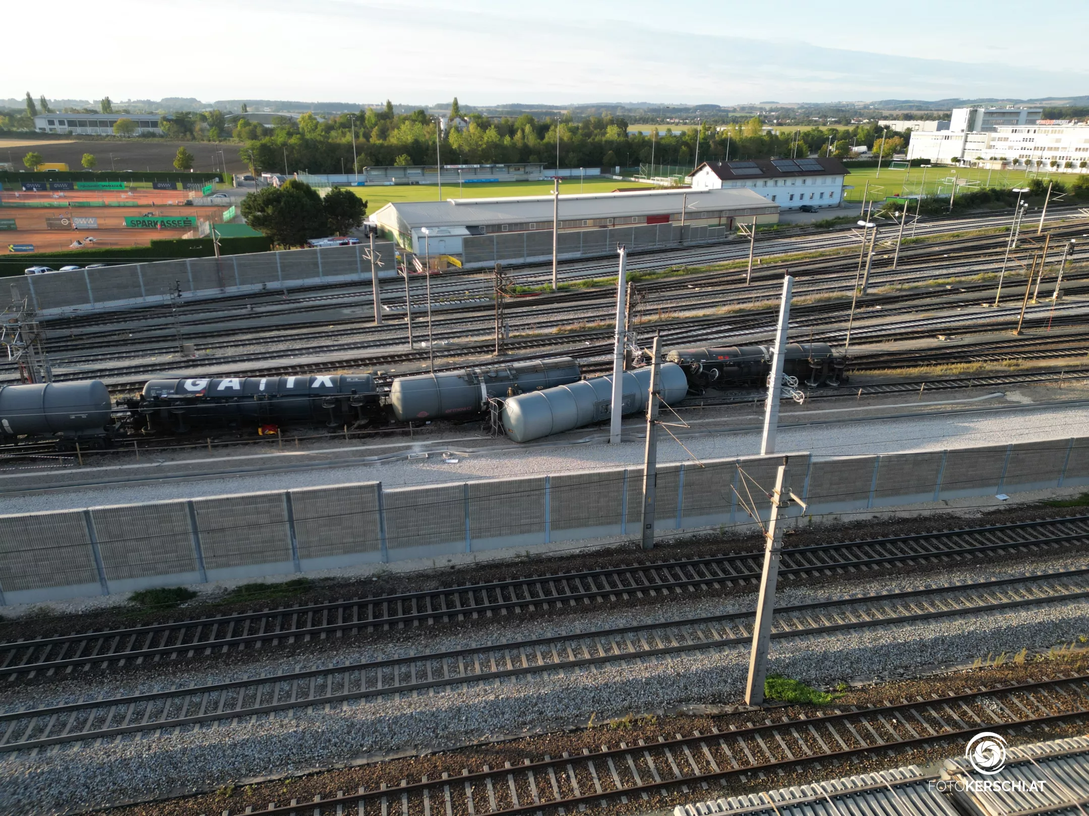 Güterzug entgleist auf Weststrecke zwischen Wels und Marchtrenk