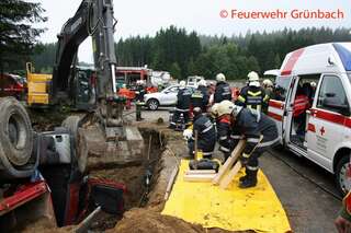 Schrecklicher Arbeitsunfall in Grünbach bei Freistadt unfall16072012b013.jpg