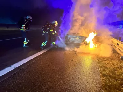 Schrecksekunde auf der A1: Mercedes geht in Flammen auf WhatsApp-Image-2023-11-01-at-05-27-07.jpg