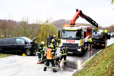 Schwerer Verkehrsunfall fordert Todesopfer in Garsten FOKE-2023111710183525-028.jpg