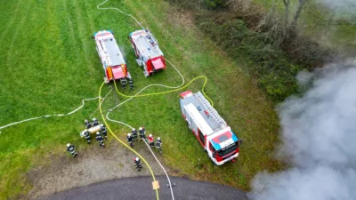 Wohnhausbrand – Zwölf Feuerwehren im Einsatz FOKE-2023111123580073-016.jpg