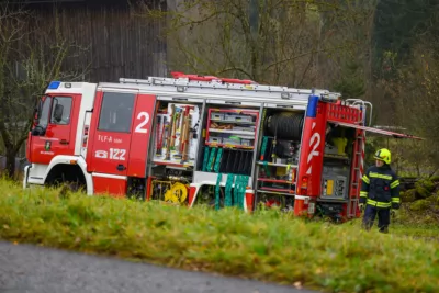 Wohnhausbrand – Zwölf Feuerwehren im Einsatz FOKE-2023112111202291-014.jpg