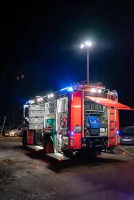 Brennende Weinachtsdeko sorgt für Feuerwehreinsatz DSC03771-Verbessert-RR.jpg