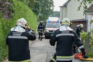 Unfall beim Hausbau - Feuerwehr musste verletzten Arbeiter abseilen. arbeitsunfall_03.jpg