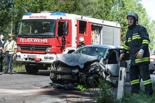 Schwerer Verkehrsunfall mit drei Autos im Haselgraben - Mehrere Verletzte verkehrsunfall-haselgraben_04.jpg