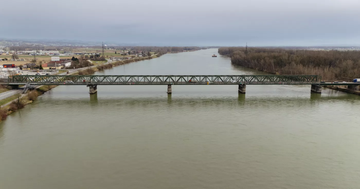 Titelbild: Grünes Licht für neue Donaubrücke