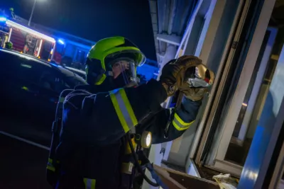Bürobrand in Ansfelden: Mitarbeiter entdeckt Feuer rechtzeitig DSC06510-Verbessert-RR.jpg