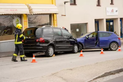 Verkehrsunfall in Hagenberg im Mühlkreis führt zu Einsatz der Feuerwehr foke-94982.jpg