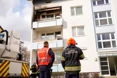 Brand auf Balkon in Freistadt Polizisten löschten PANC-20240324010096555-019.jpg