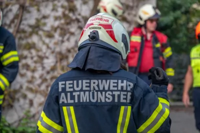 Verkehrsunfall in Altmünster - Drei Personen verletzt DSC-8707.jpg