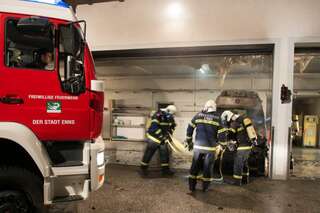 Rettungswagen bei Brand in Rotkreuz-Halle zerstört brand-rettungswagen_02.jpg