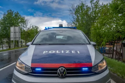 Heftiger Graupelschauer fordert Verkehrsunfall mit verletzter Person DSC-9736.jpg