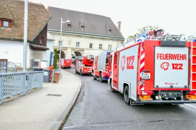 Feuerwehreinsatz bei Wohnungsbrand im Stadtzentrum von Steyr MADER-20240420000099382-033.jpg