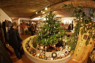 Weihnachtlicher Kunsthandwerksmarkt und große Krippenausstellung kathreinmarkt-florian_70.jpg