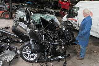 Auto gegen Baum: 53-Jähriger starb bei Unfall im Mühlviertel auto-gegen-baum_12.jpg