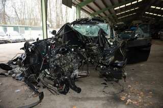 Auto gegen Baum: 53-Jähriger starb bei Unfall im Mühlviertel auto-gegen-baum_19.jpg
