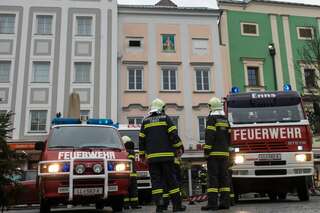 Brand in Ennser Altstadt: Nach einem Tag erneut Glutnester bbrand-ennser-altstadt_04.jpg