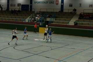 Hallenfußball: Union Kleinmünchen siegte beim Turnier in Linz hallenfussball_01.jpg