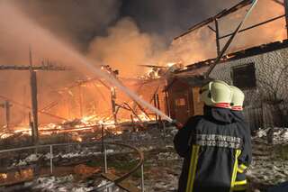 Brand vernichtete Stall: Großteil der 200 Tiere wurde gerettet brand-st-ulrich-muehlkreis_20.jpg