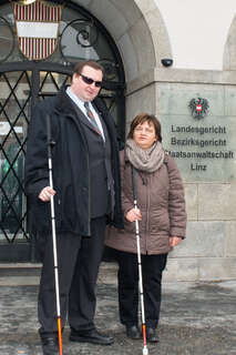 Blindes Paar klagte Oberösterreich wegen Adoptionsverbot klagte-adoptionsverbot_01.jpg