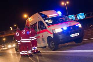 Schwerer Verkehrsunfall auf der Linzer Stadtautobahn unfall-stadtautobahn_09.jpg