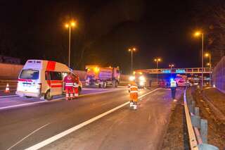 Schwerer Verkehrsunfall auf der Linzer Stadtautobahn unfall-stadtautobahn_12.jpg