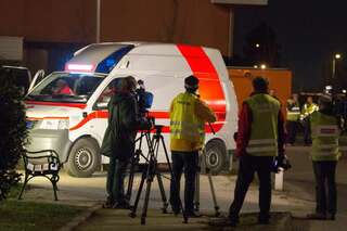 Großeinsatz der Polizei in Leonding-Hart 20130307-9680.jpg