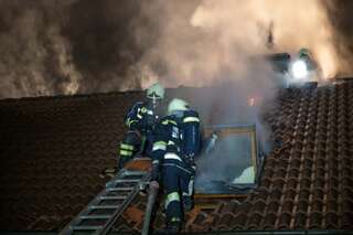 Elektrischer defekt löst Großbrand aus 20130309-9828.jpg
