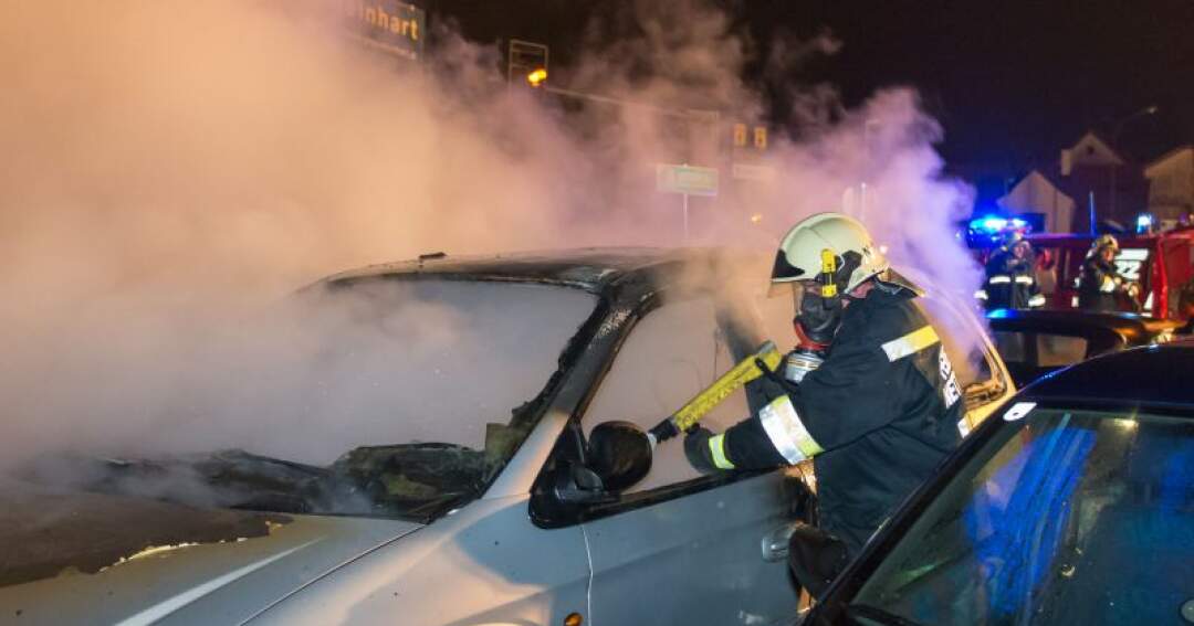 Titelbild: Gebrauchtwagen ausgebrannt