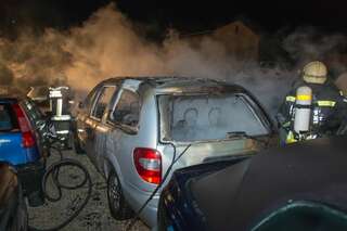 Gebrauchtwagen ausgebrannt 20130323-1515.jpg