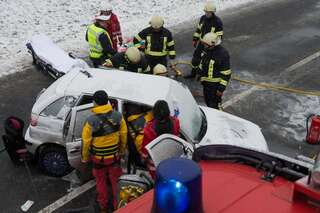 Pkw-Kollision auf Steyrer Nordumfahrung - drei Kinder verletzt 20130326-1772.jpg