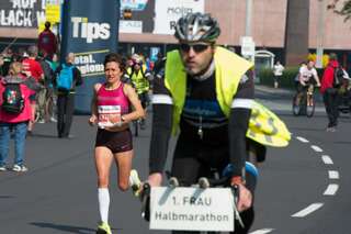 Ganz Linz läuft - Das war der Borealis Linz Marathon 20130421-4680.jpg