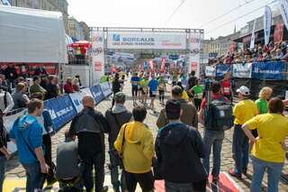 Ganz Linz läuft - Das war der Borealis Linz Marathon 20130421-4932.jpg