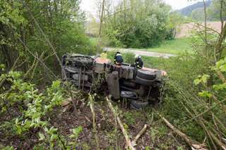 Kehrmaschine auf A7 überschlagen-Fahrer verletzt 20130429-5989.jpg