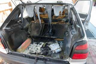 Couragierter Ersthelfer löschte brennendes Fahrzeug 20130515-7333.jpg
