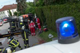 Mischbeton-Lkw umgestürzt - Fahrer nach drei Stunden befreit 20130516-7385.jpg