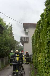 Schlafzimmerbrand in Familienhaus fordert zwei Verletzte 20130530-8435.jpg