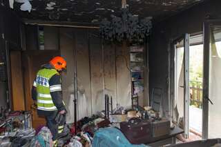Schlafzimmerbrand in Familienhaus fordert zwei Verletzte 20130530-8474.jpg