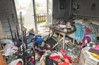 Schlafzimmerbrand in Familienhaus fordert zwei Verletzte 20130530-8475.jpg