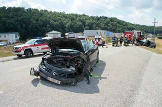 Zwei verletzte bei Verkehrsunfall in Pucking 20130814-7182.jpg