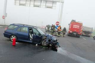5 Verletzte bei Verkehrsunfällen auf er B1 - Einsatzfahrzeug der Feuerwehr von Auto gerammt. 20130830-8520.jpg